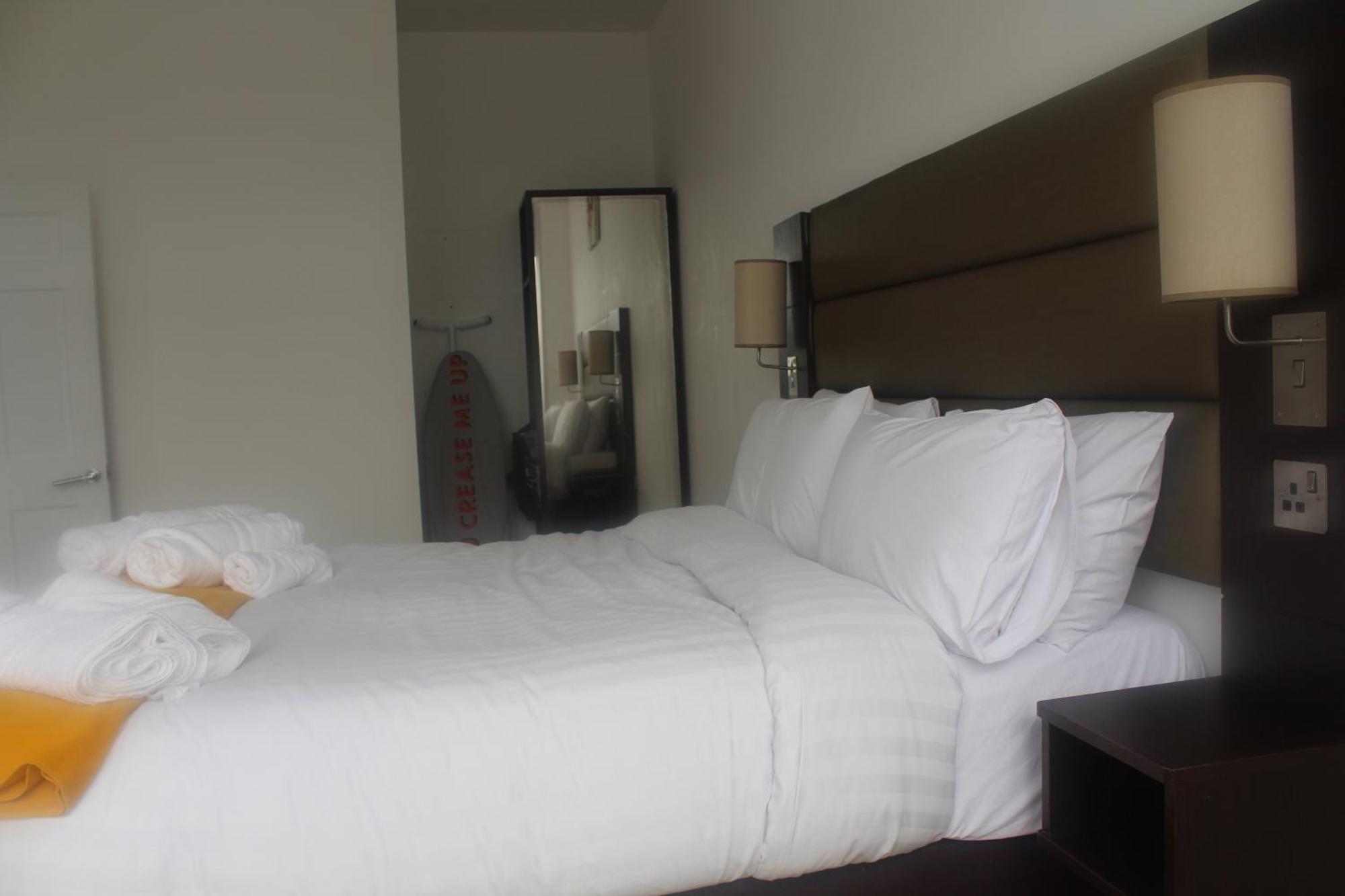 Flat 405 One Bedroom Apartment เบอร์มิงแฮม ภายนอก รูปภาพ