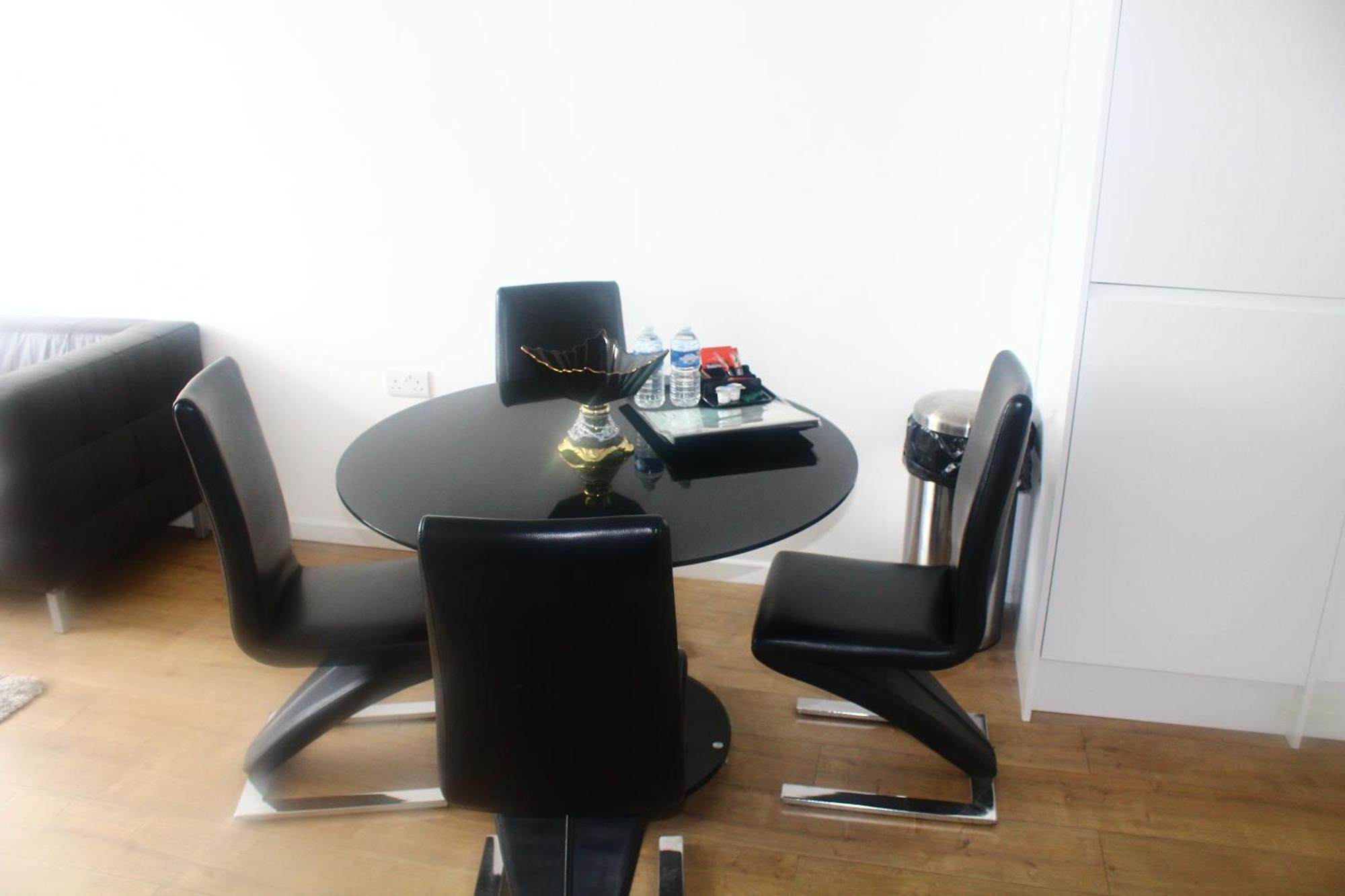 Flat 405 One Bedroom Apartment เบอร์มิงแฮม ภายนอก รูปภาพ